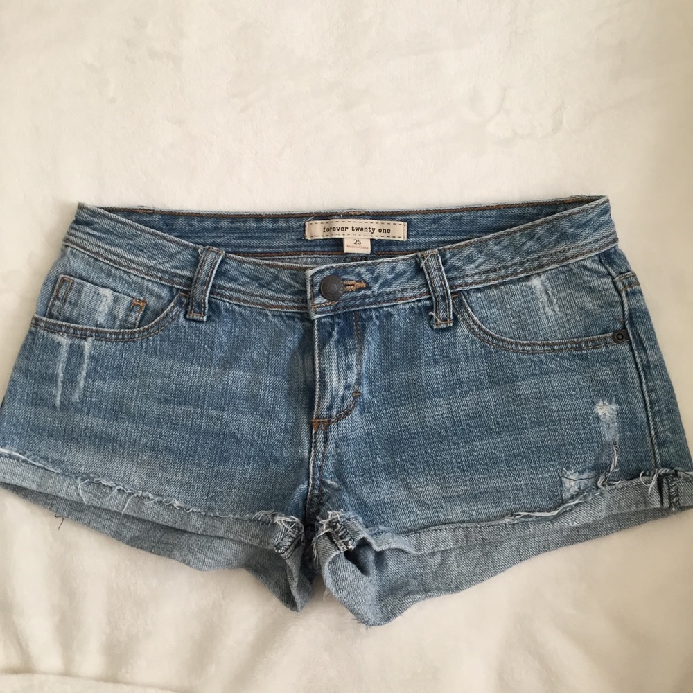 Flap Pocket Denim Shorts